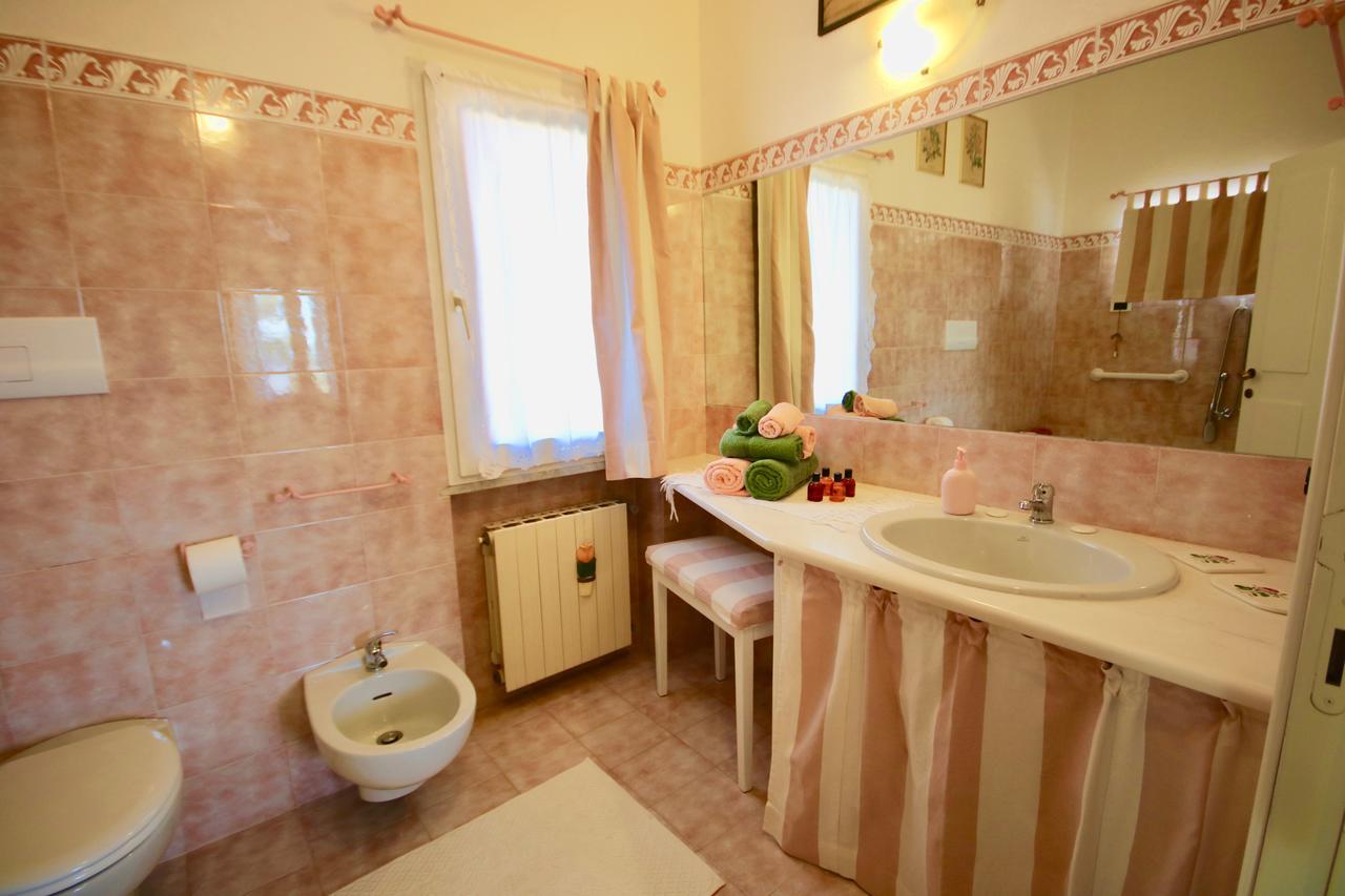 Il Profumo Di Ginestre Bed and Breakfast Olbia Exterior foto